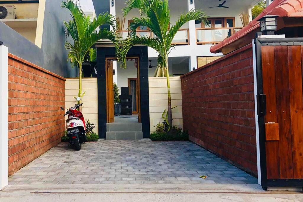Villa Royal Singaraja Extérieur photo
