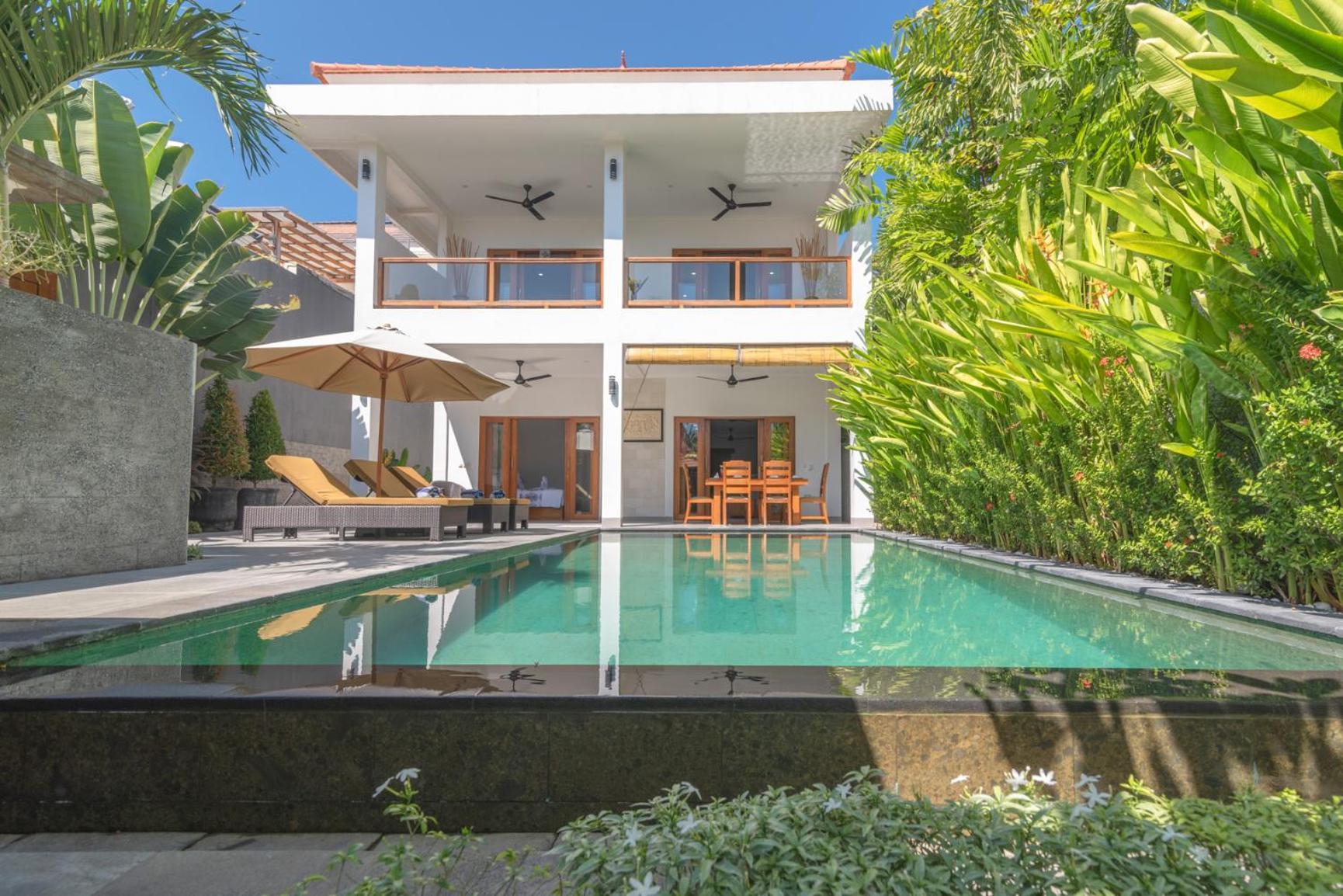 Villa Royal Singaraja Extérieur photo